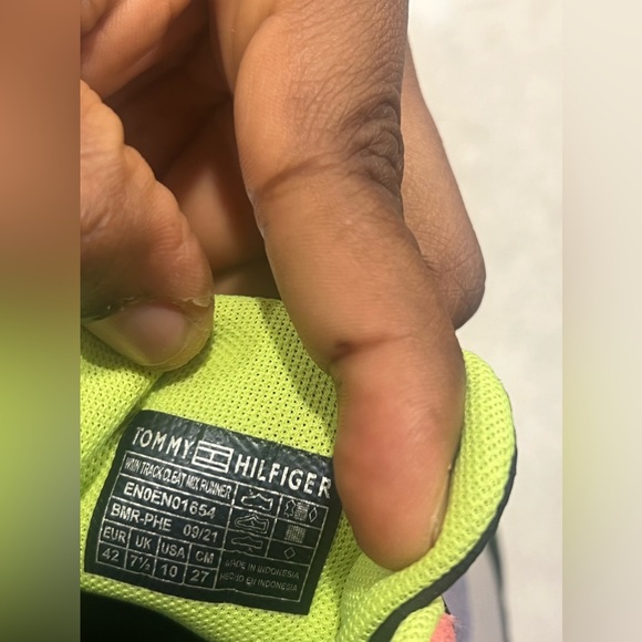 Tommy Hilfiger women trainers - Picture 4 of 4